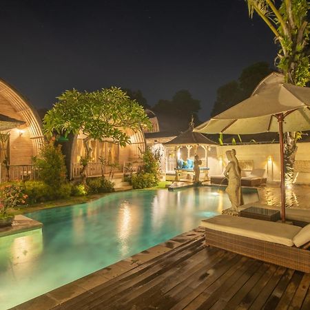 วนา ศานติ วิลลา บาย มัธวา Guest House Bringkit ภายนอก รูปภาพ
