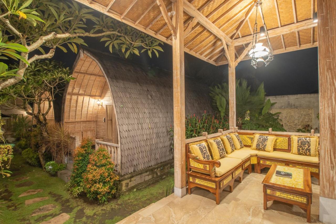 วนา ศานติ วิลลา บาย มัธวา Guest House Bringkit ภายนอก รูปภาพ