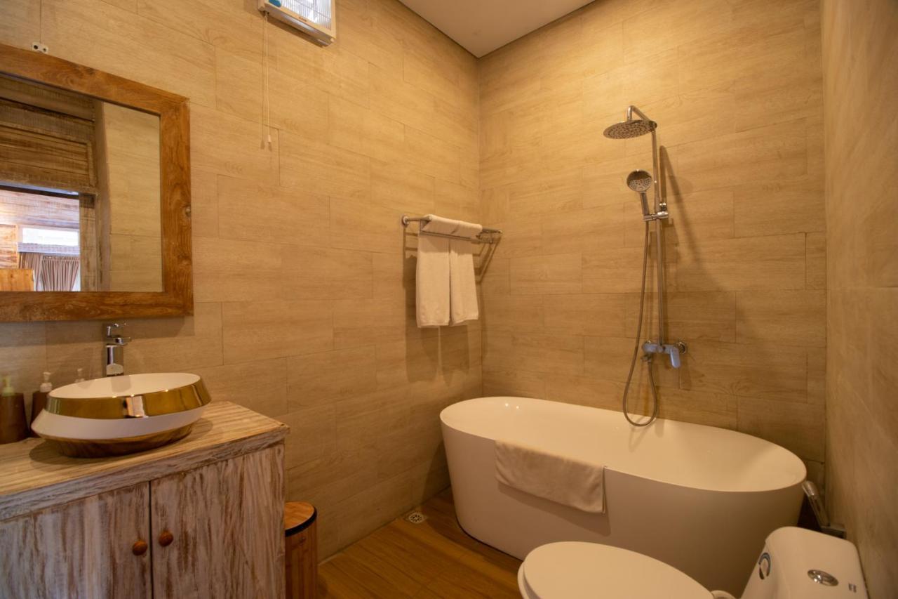 วนา ศานติ วิลลา บาย มัธวา Guest House Bringkit ภายนอก รูปภาพ