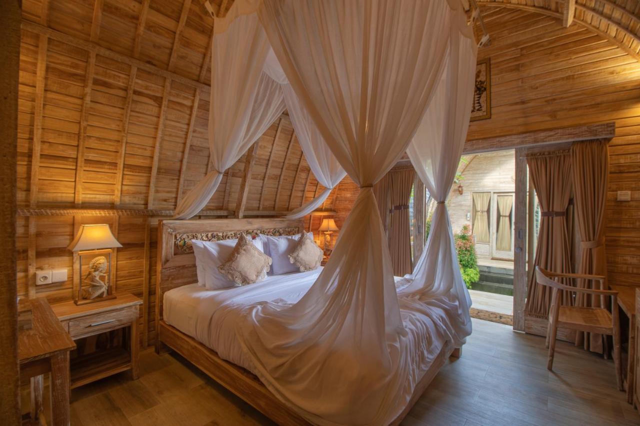 วนา ศานติ วิลลา บาย มัธวา Guest House Bringkit ภายนอก รูปภาพ